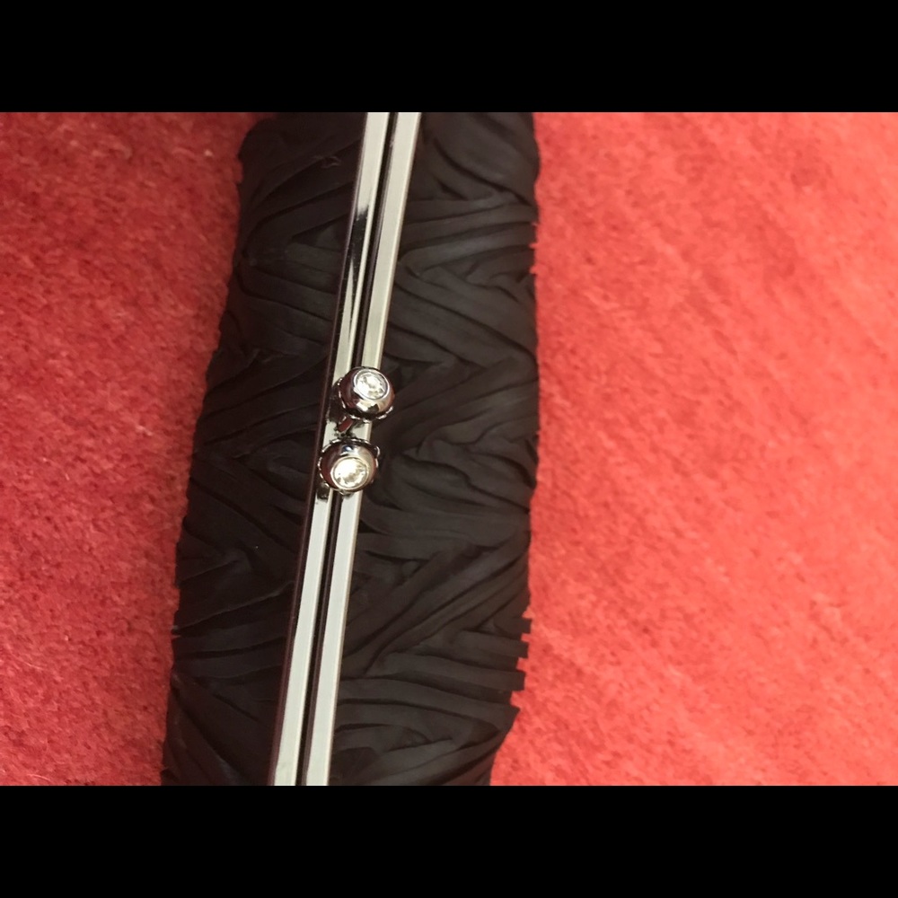 CLOTH BLACK CLUTCH - Picture 4 of 4